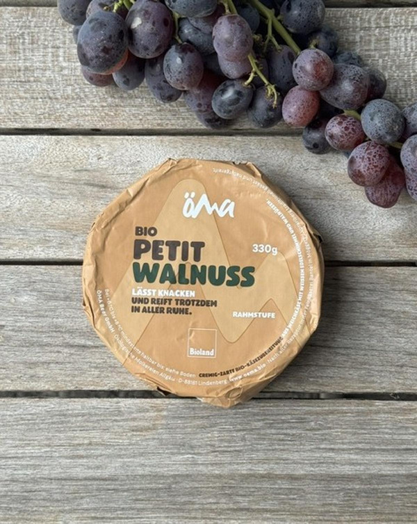 Produktfoto zu Le Petit Brie Walnuss 330g