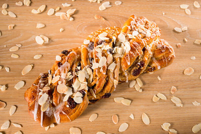 Produktfoto zu Oster MarzipanZopf 450g von DLS