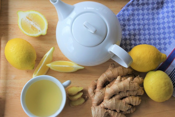 Das Bild zeigt eine Dinkel-Nussecke