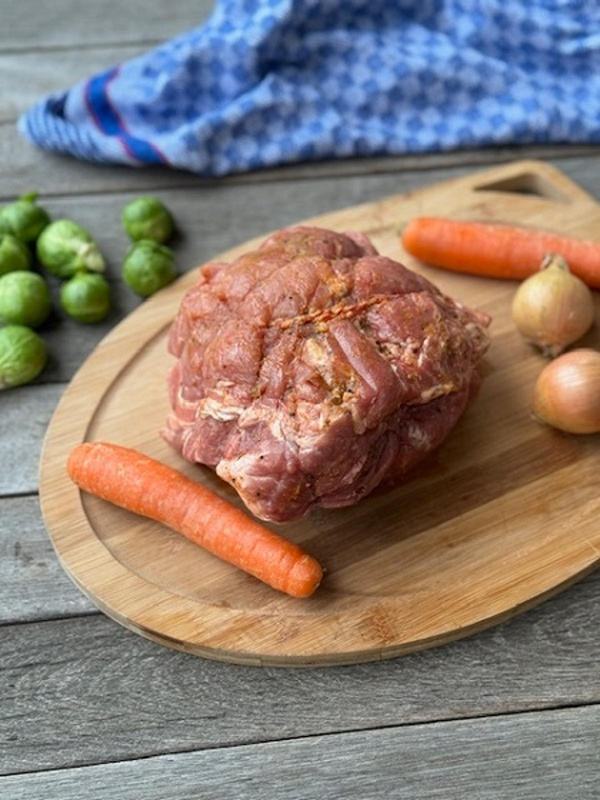 Produktfoto zu Adventsbraten vom Schwein