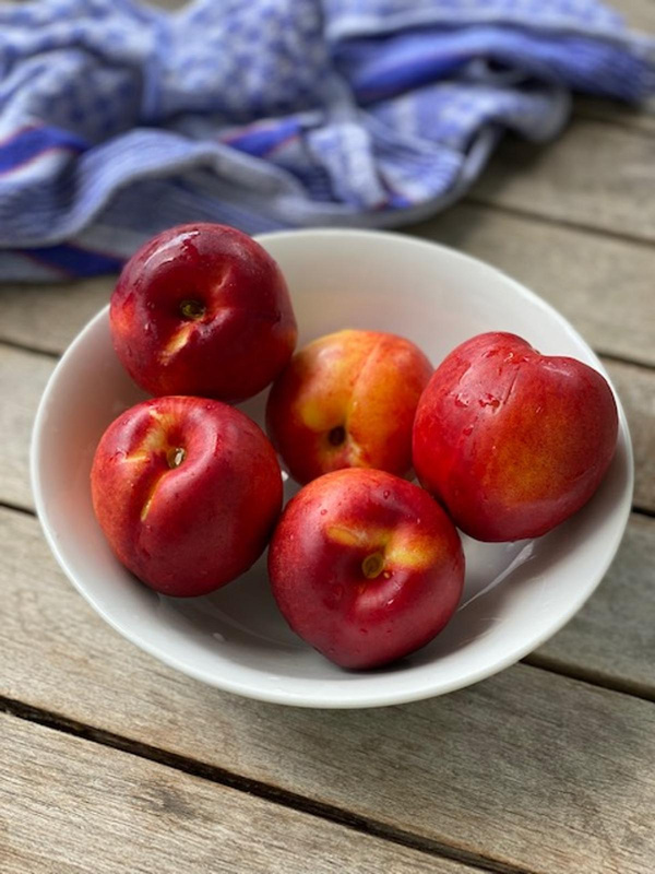 Produktfoto zu Plattnektarinen
